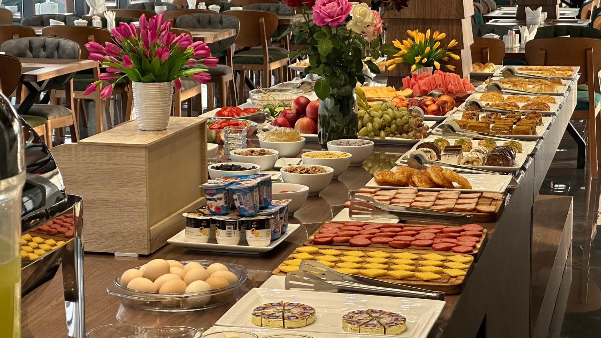 Rayyan Hotel & Spa Tasjkent Eksteriør bilde