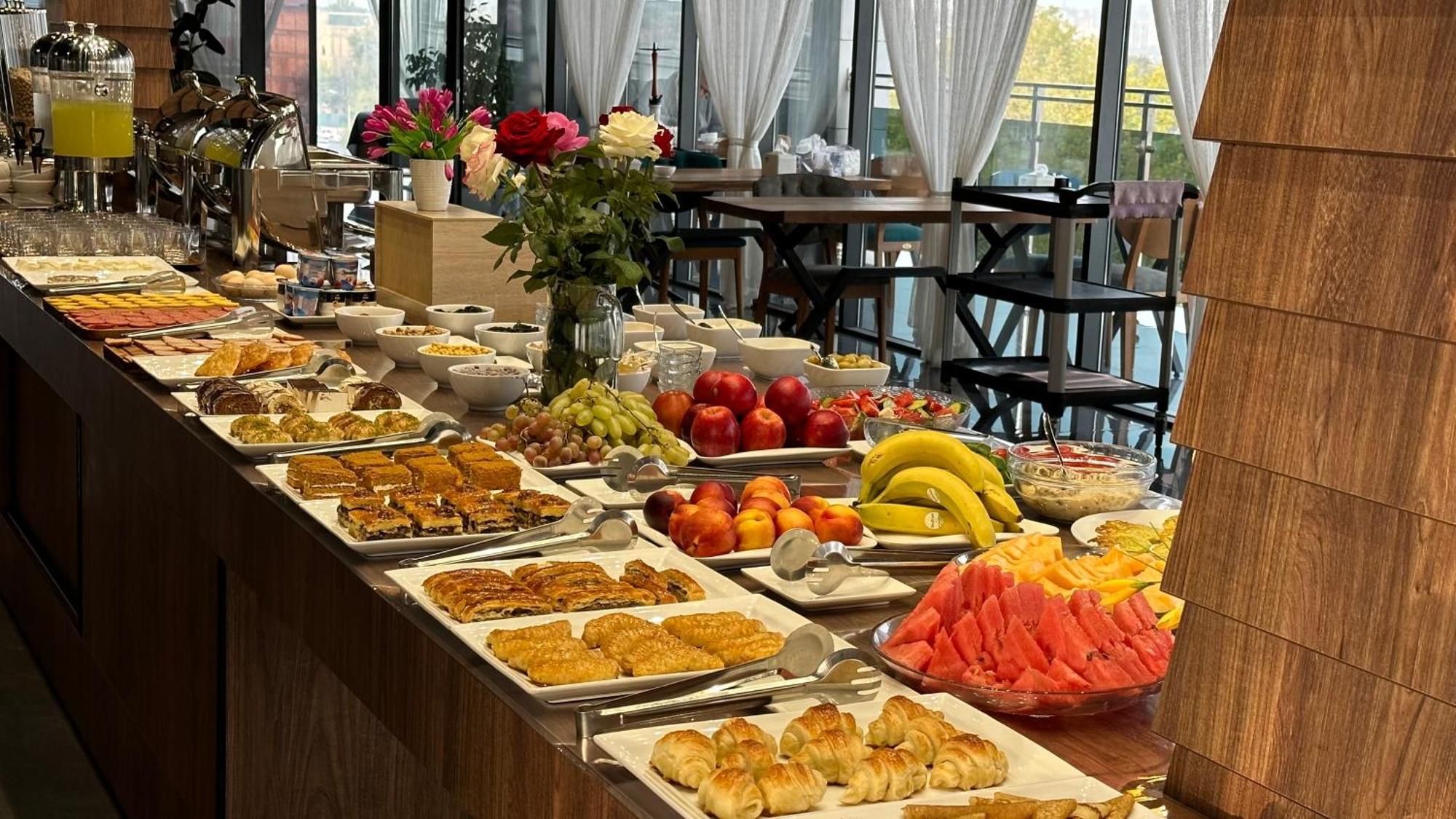 Rayyan Hotel & Spa Tasjkent Eksteriør bilde